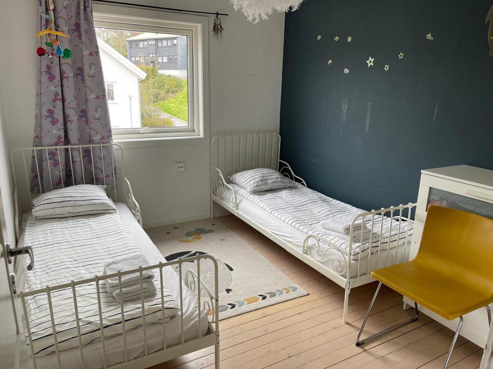 Central Family Twinhouse Ставангер Екстериор снимка